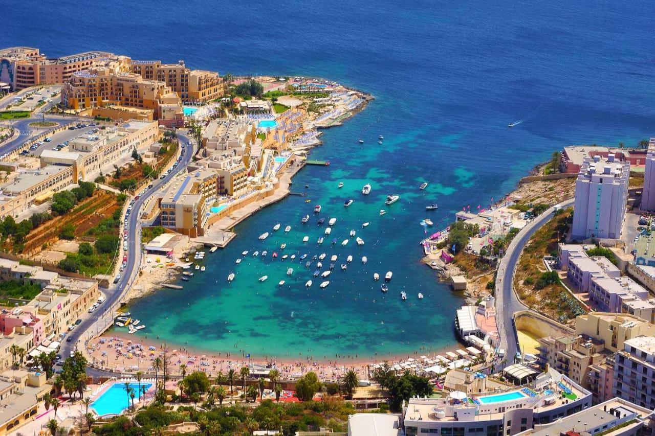 Luxury Apartment With Valletta And Harbour Views Sliema Eksteriør billede