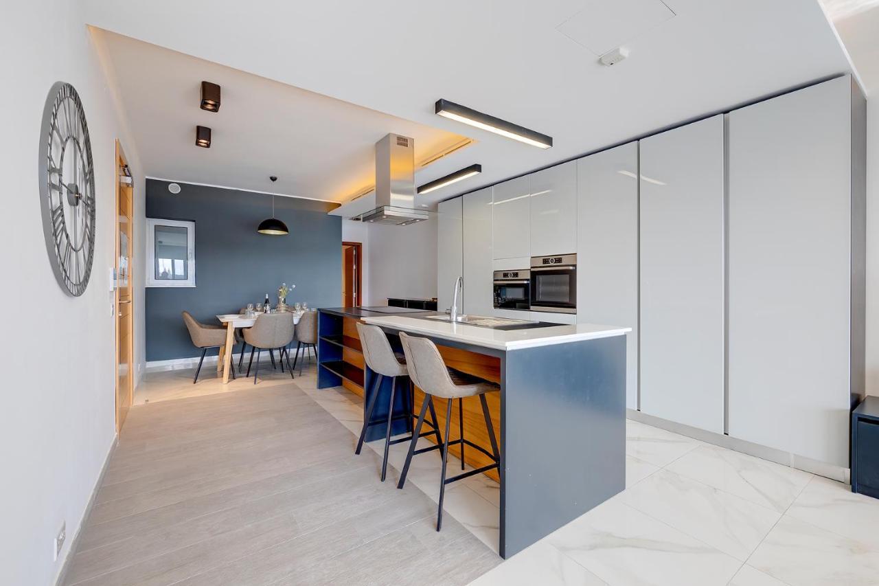 Luxury Apartment With Valletta And Harbour Views Sliema Eksteriør billede